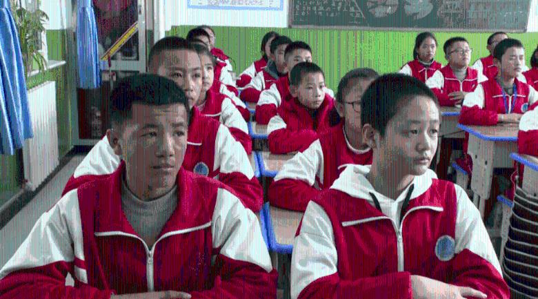 小僵尸射飞鸟